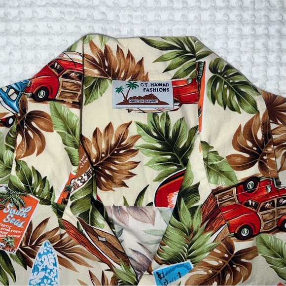 CT HAWAII FASHIONS Mixed Print Men’s Hawaiian Shirt - Small, Cream/Multi-Color - Picture 5 of 6